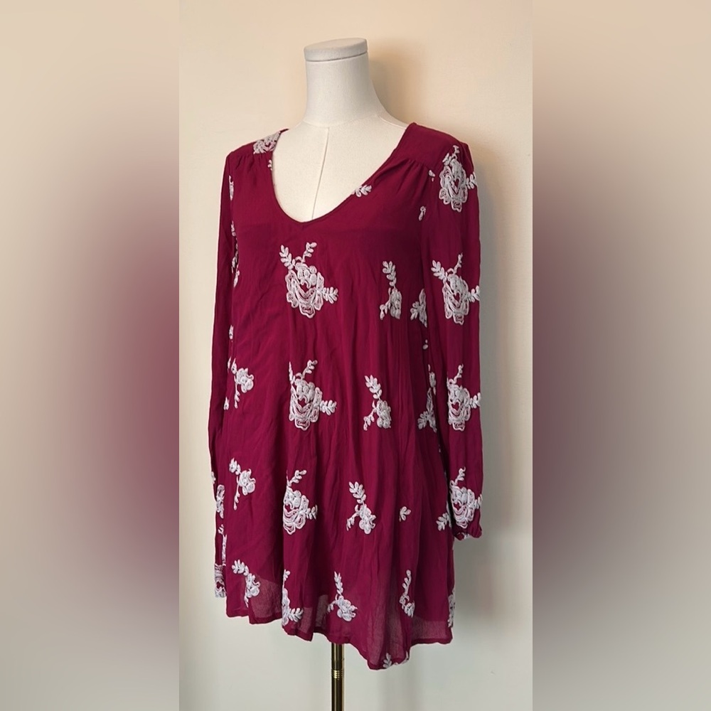 FREE PEOPLE Peasant-Sleeve Embroidered Shift Dress size small - Picture 9 of 12